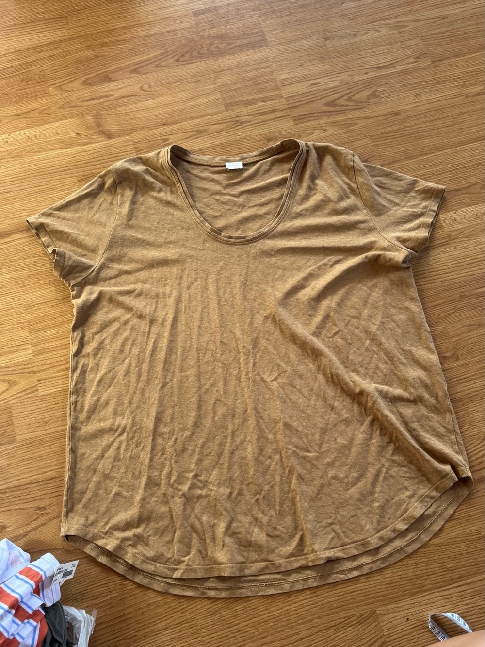 Poetry Scoop Neck Tee - Dark Tan